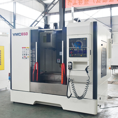 Trung tâm gia công dọc 650 Vmc Tốc độ cao Máy tiện kim loại ba trục chính xác cao