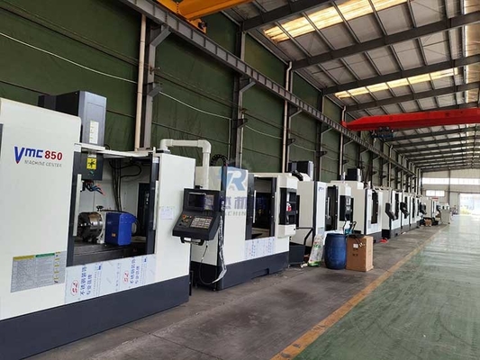 5 trục chính xác VMC850 Trung tâm gia công CNC dọc 8000rpm Spindle 16/24 Changer công cụ